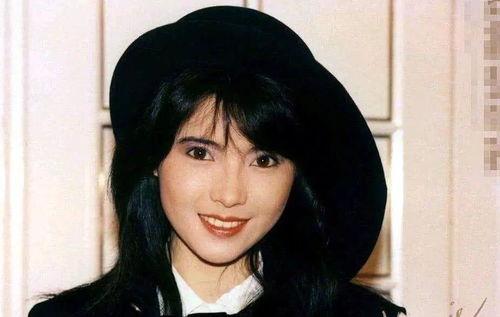 娱乐圈吃瓜帮主,揭秘明星幕后故事，带你领略娱乐圈风云变幻